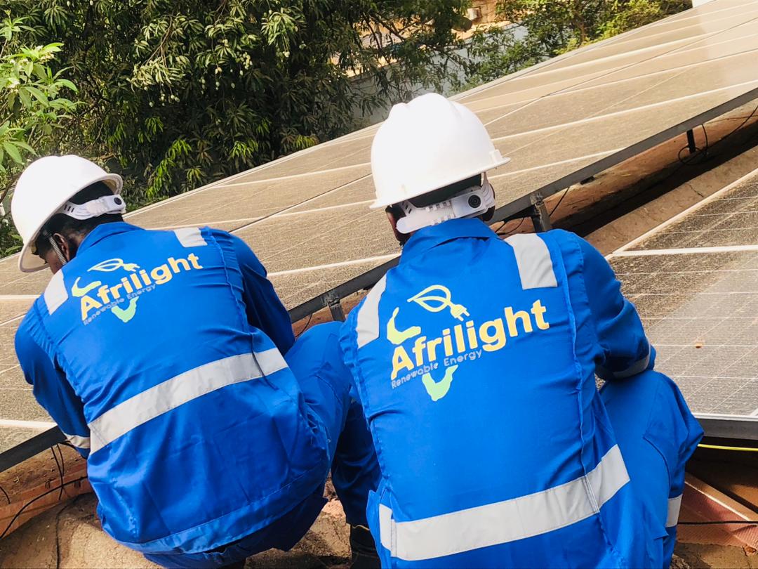 Solar installation team